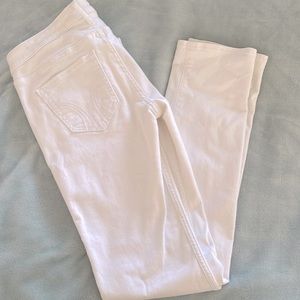 White skinny jeans